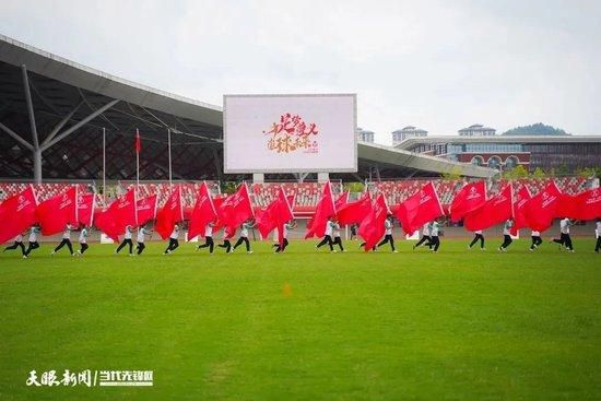 该篇故事讲述了五十多岁活力充沛的玛丽亚;海伦娜，独自住在巴西大城市圣保罗一处破旧公寓里